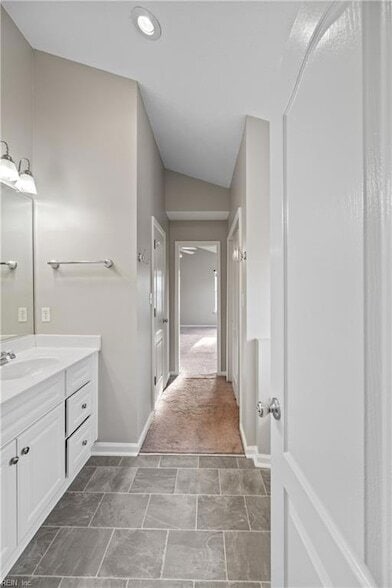 Building Photo - 506 Whisper Walk