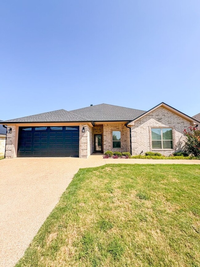 Building Photo - 5524 Black Horse
