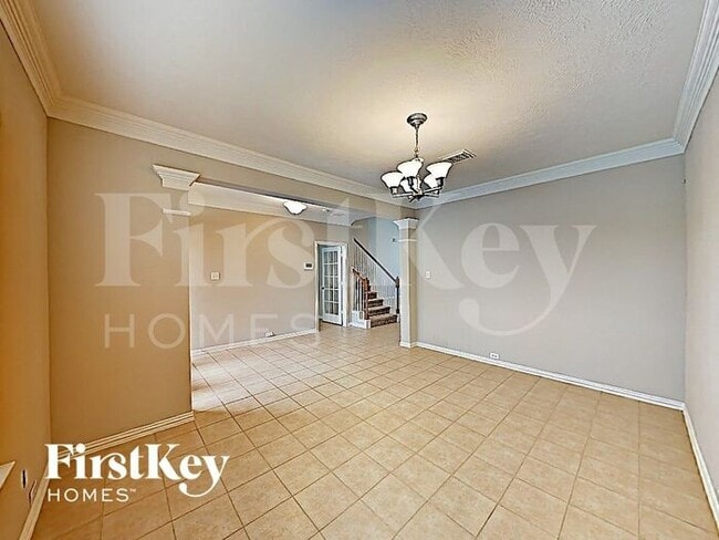 Building Photo - 31219 Fountainbrook Park Ln