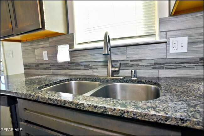 Building Photo - 781 Croxdale St