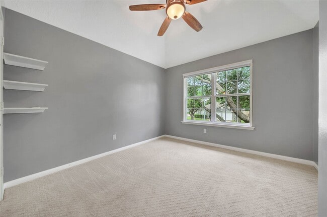 Building Photo - 16731 Creek Trail