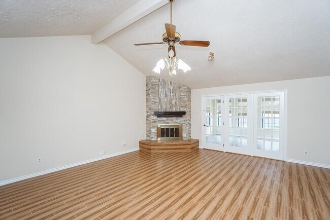 Building Photo - 2722 Amaranth Dr