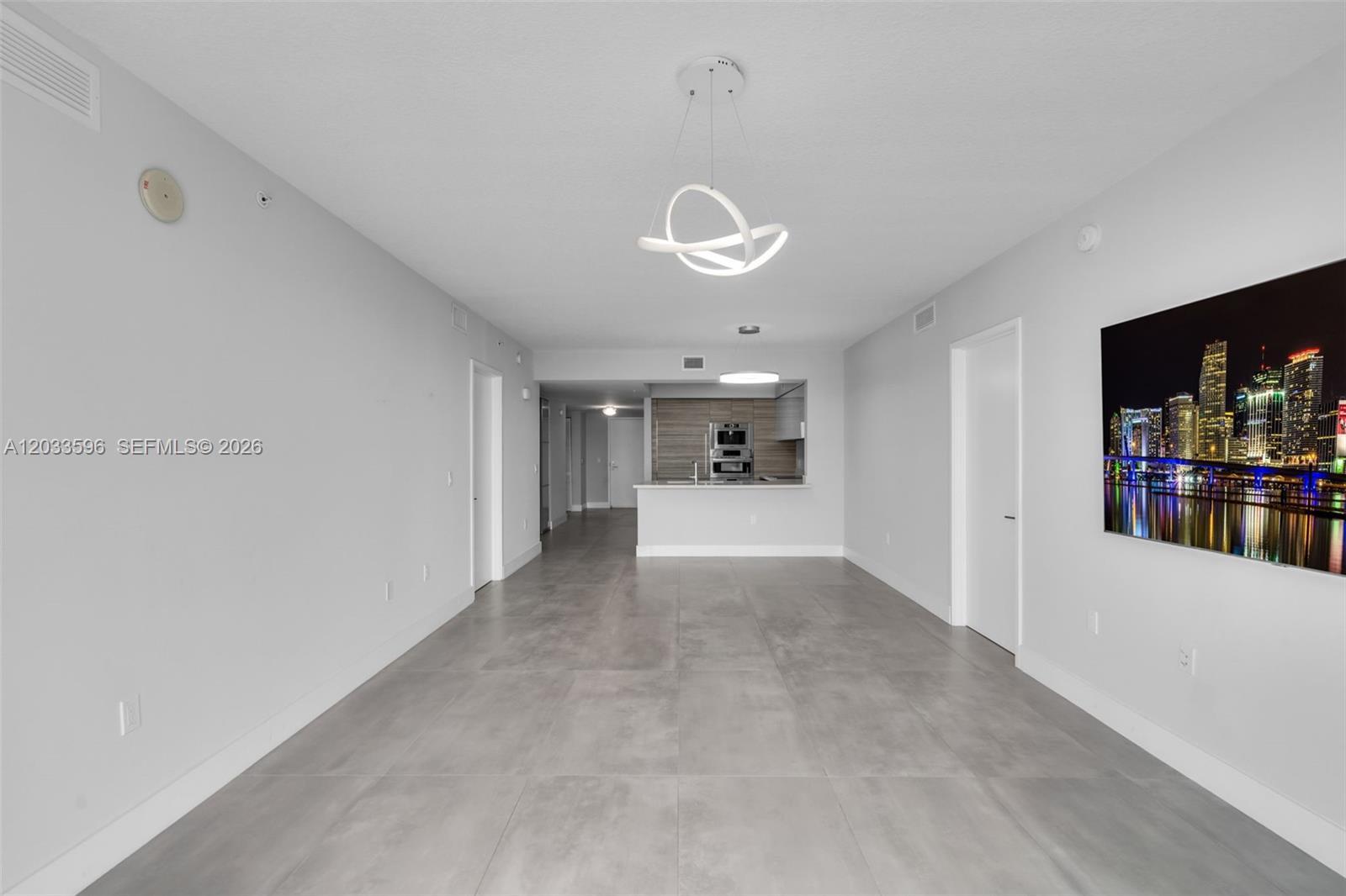 Building Photo - 300 Sunny Isles Blvd