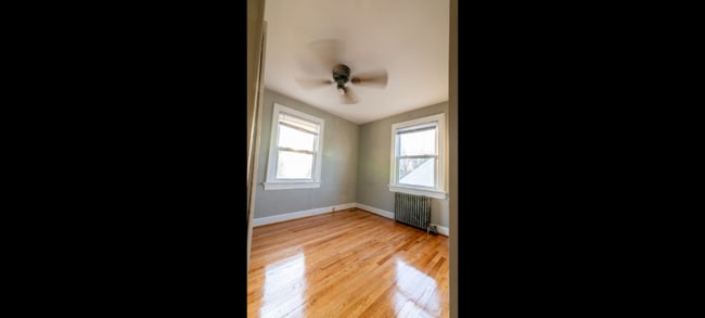 Building Photo - 1145 Lindsay St