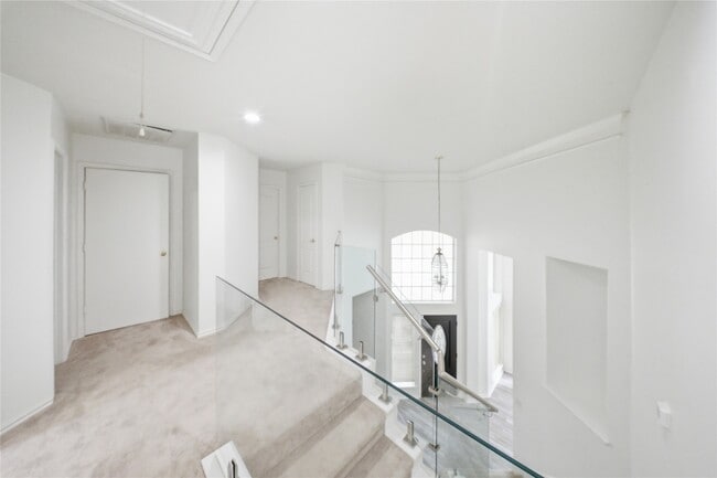 Building Photo - 2415 Mills Creek Dr