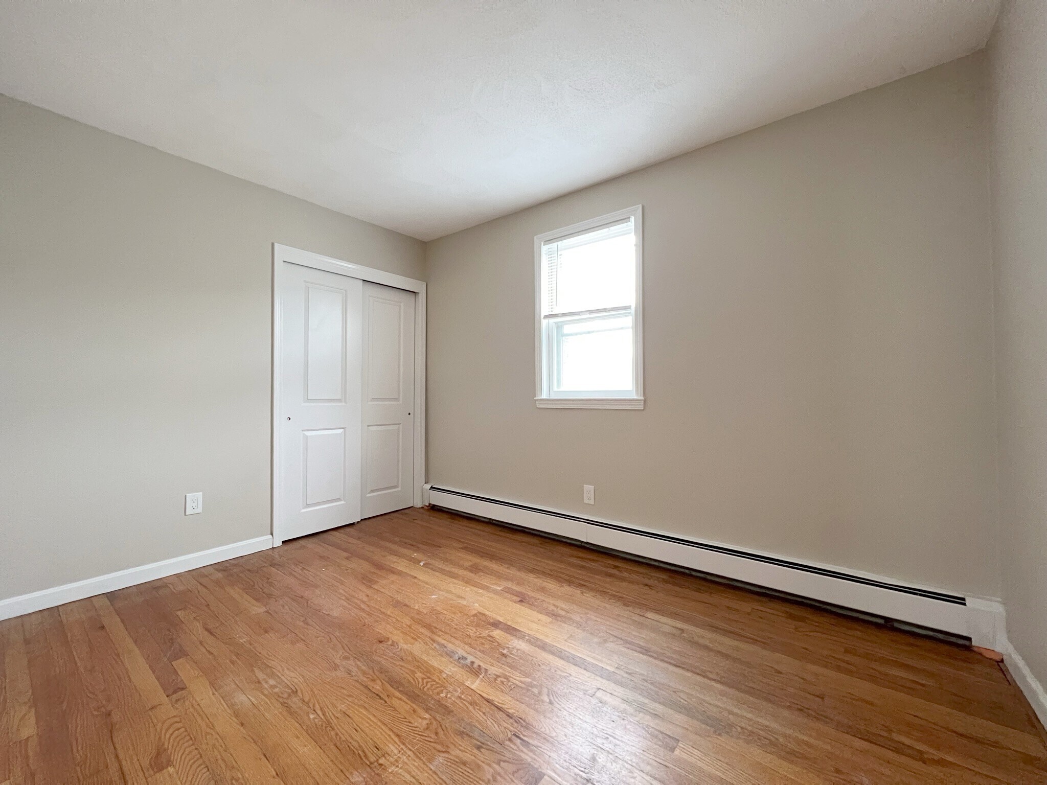 Building Photo - 115 Colburn St