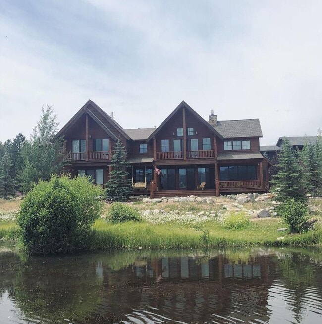 Building Photo - 19 Shadow Lake Dr