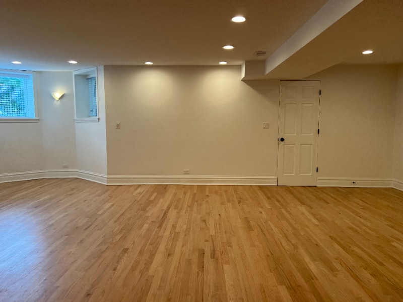 Building Photo - 2556 N Kedzie Blvd