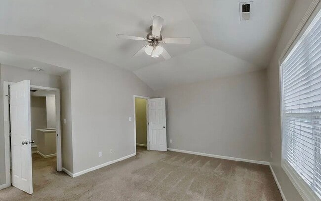 Building Photo - 3-Bedroom Haven with Stunning Interiors