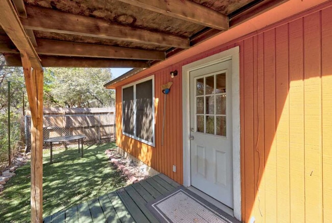 Building Photo - 14811 Foy Dr