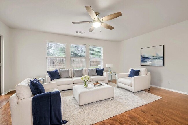 Building Photo - FRESHLY PAINTED  |  OPEN CONCEPT  |  NEAR SCHOOLS & SHOPPING