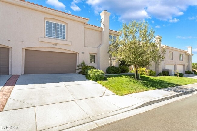 Building Photo - 505 Escoto Pl