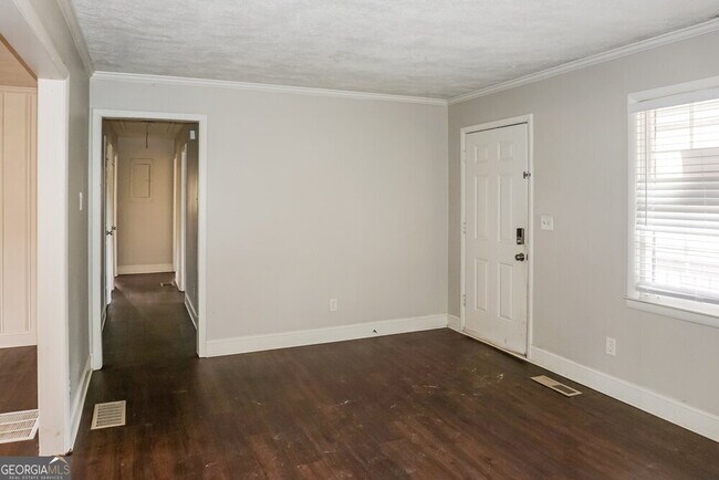 Building Photo - 2599 GA-85