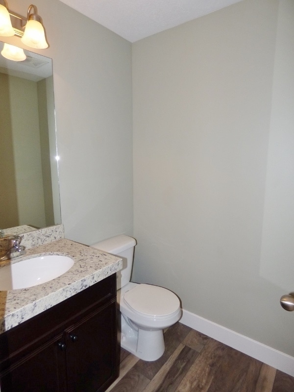 Building Photo - 3 Bed 2.5 Bath Condo