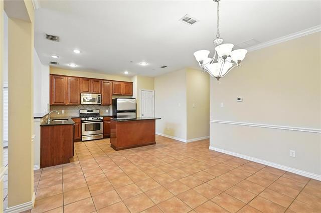 Building Photo - 2101 Broadstone Dr
