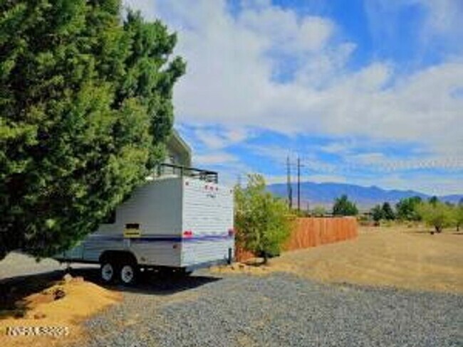 Building Photo - Dual Family Living - Horse Property - In Law Quarters