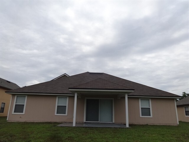 Building Photo - 10129 Lancashire Dr