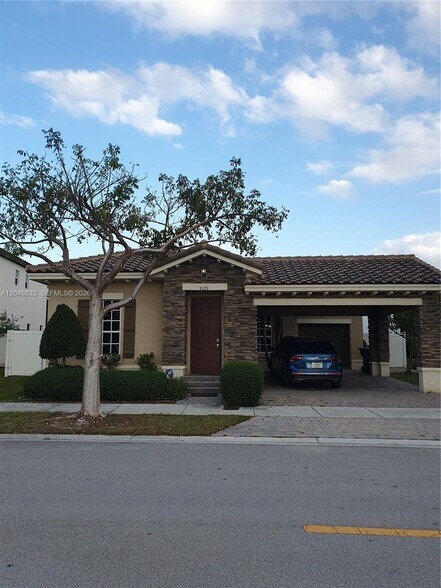 Building Photo - 9171 SW 169th Pl