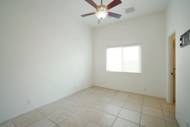 Building Photo - 53740 Avenida Navarro