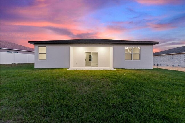 Building Photo - 337 Hibiscus Dr