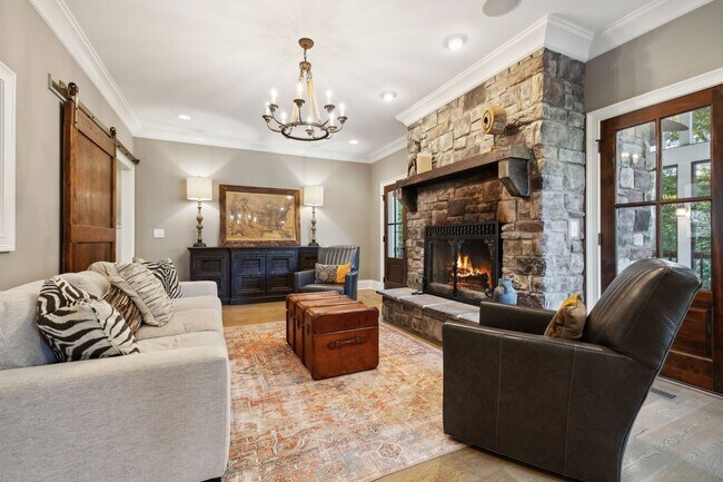 Building Photo - FULLY FURNISHED ISLAND HOME ON OLD HICKORY...