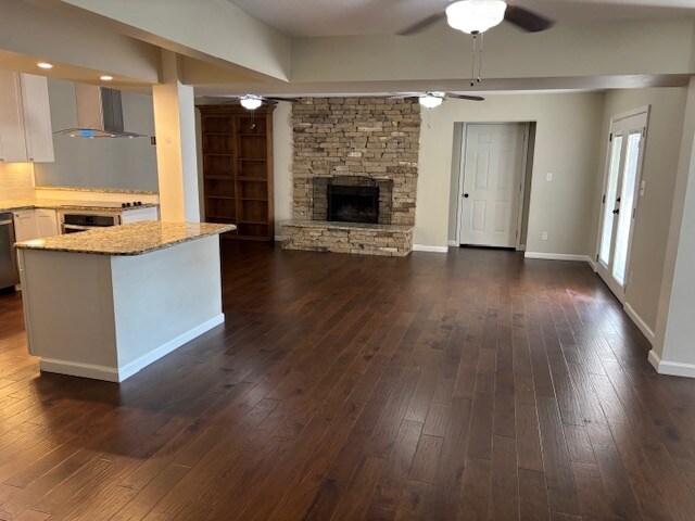 Wood Burning Fireplace - 4715 Ranch View Rd