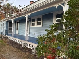 Building Photo - 21 Jabish St