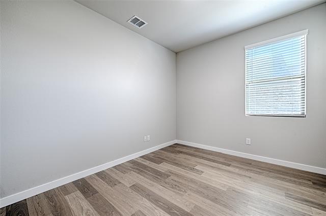 Building Photo - 806 Pne Bch Dr