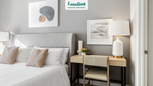 Building Photo - 250 S Elizabeth Way