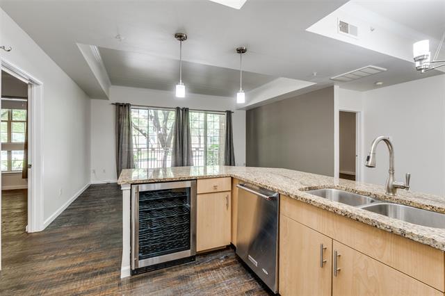 Building Photo - 3225 Turtle Creek Blvd Blvd