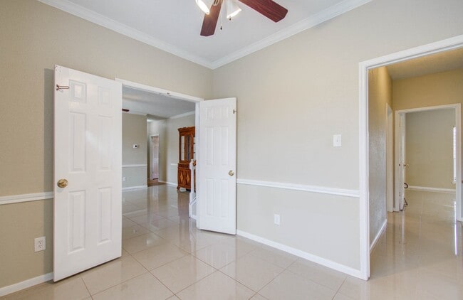 Building Photo - 10615 Alderford Ct