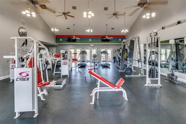 Building Photo - 4751 Coquina Key Dr SE