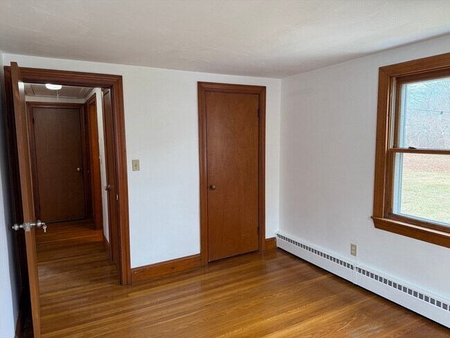 Building Photo - 192 Spring St