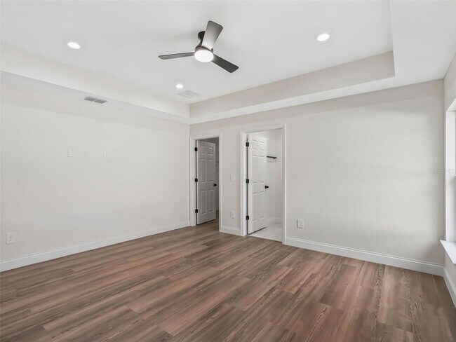 Building Photo - 5386 NW 54th Pl