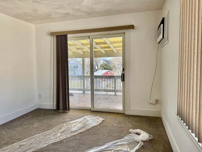 Building Photo - 70 Durso Ave