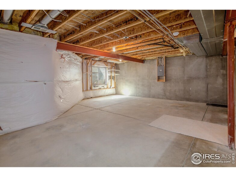 Building Photo - 2502 Timberwood Dr