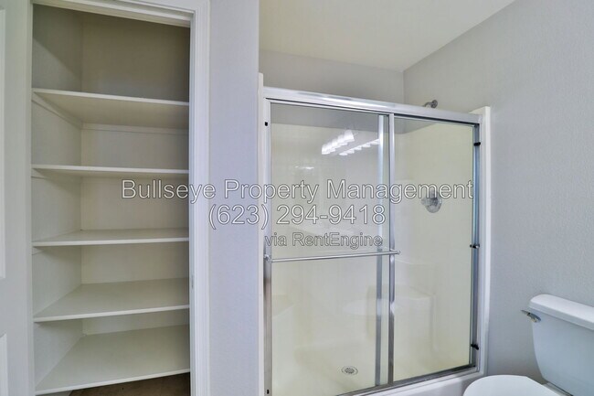 Building Photo - 2783 S Sailors Way