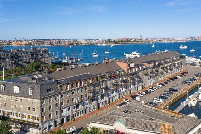 Building Photo - 33 Commercial Wharf