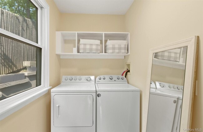 Building Photo - 65 Eiler Ln