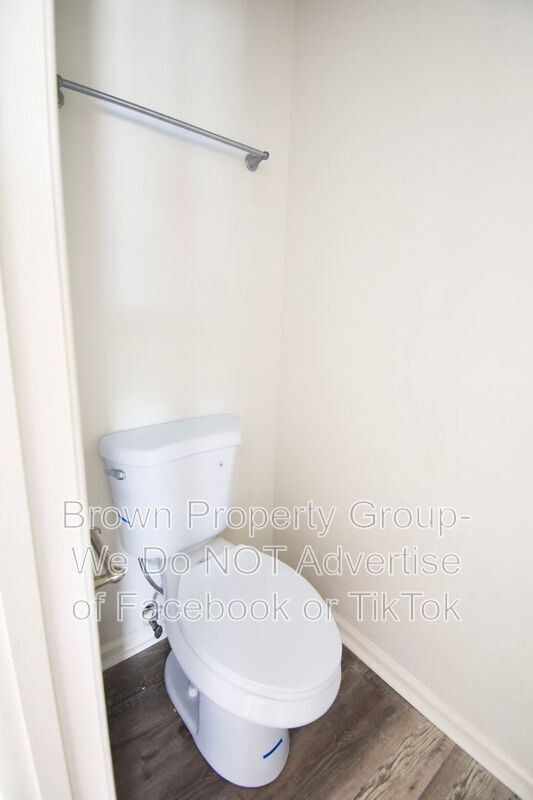 Building Photo - 2113 Grand Prix Dr