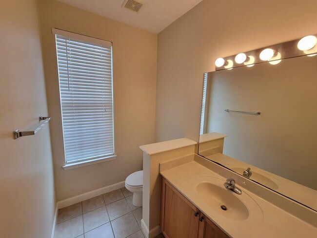 Building Photo - 4247 Raleigh Way