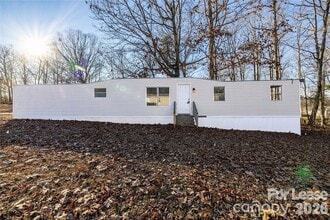 Building Photo - 126 Poe Dr