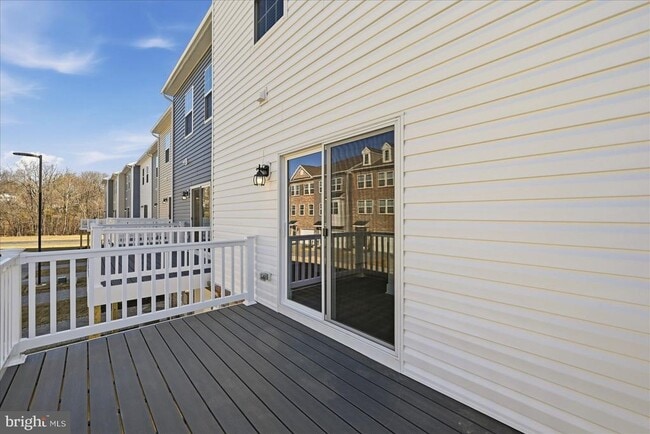 Building Photo - 1829 Harvest Dr