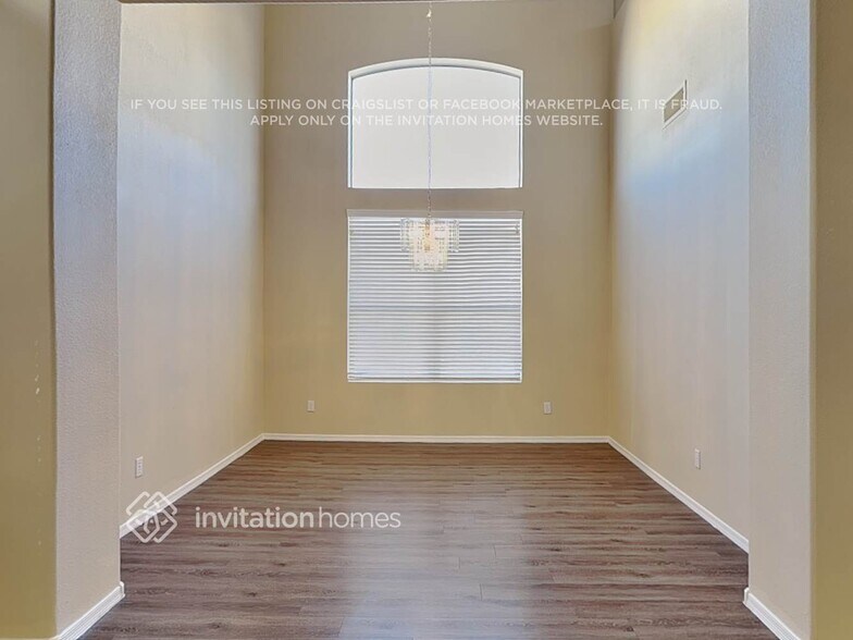 Building Photo - 3844 W Fallen Leaf Ln