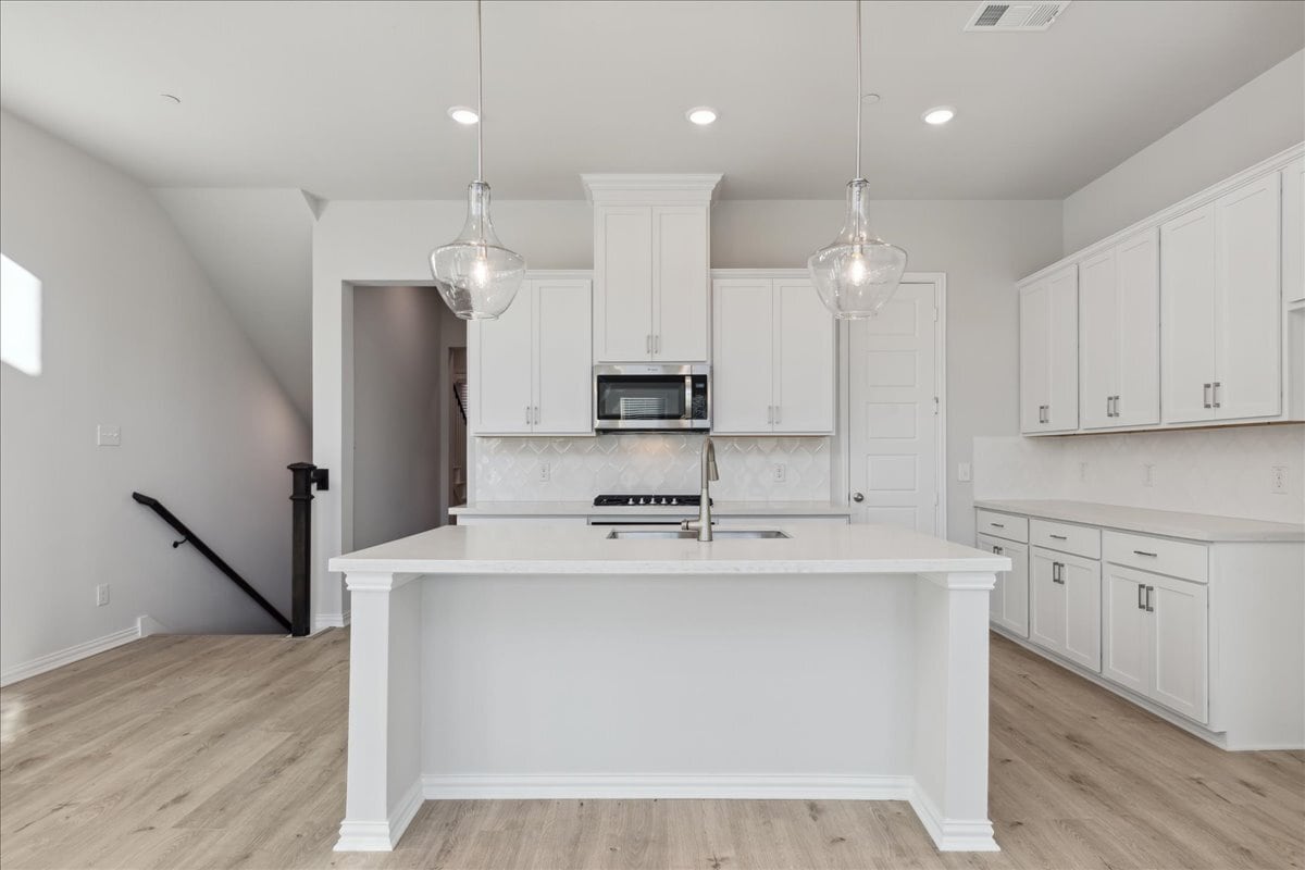 Building Photo - 4157 Willow Pond Dr