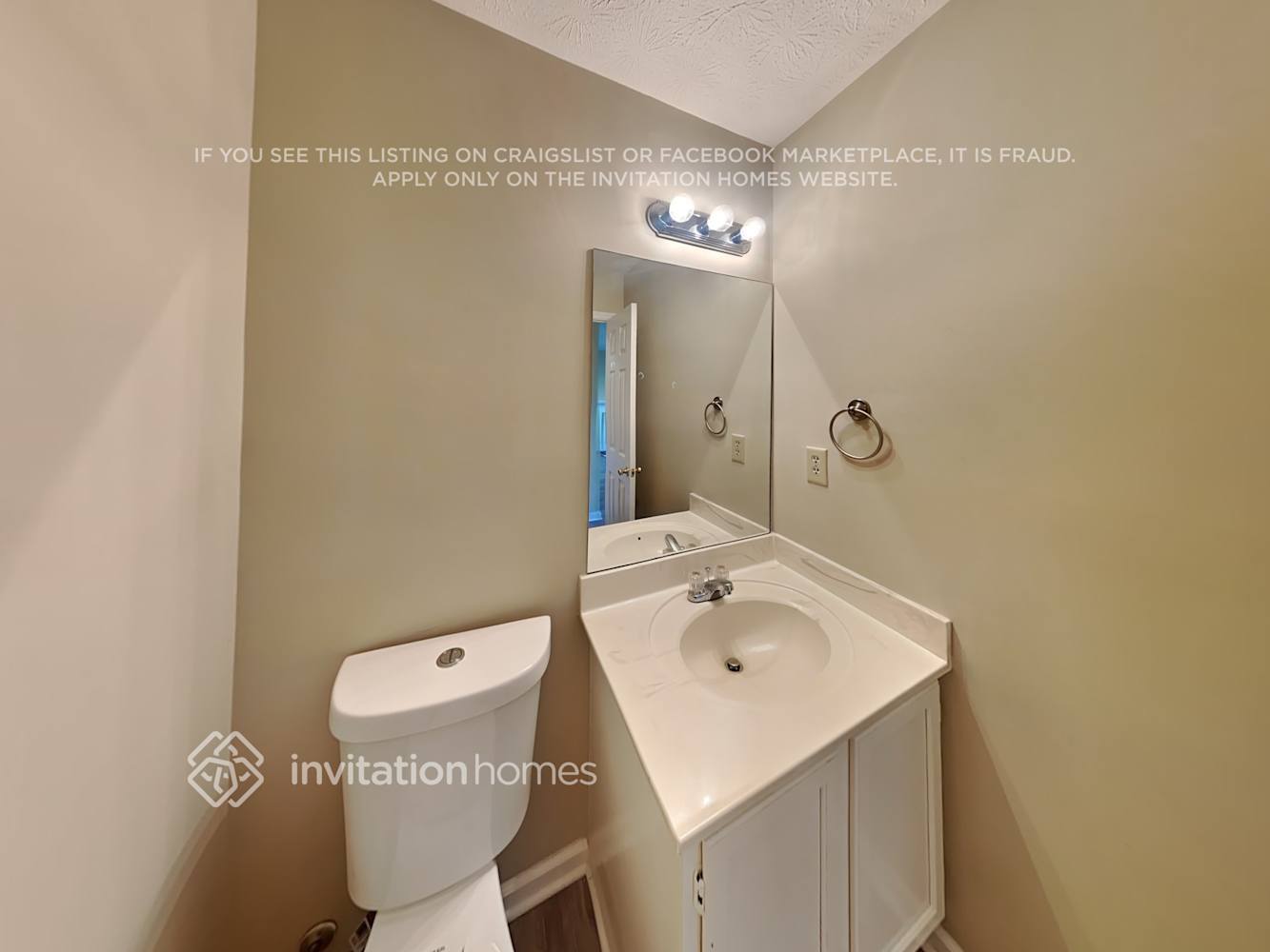 Building Photo - 4026 Paloverde Dr