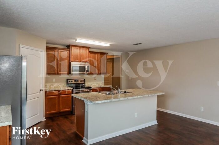Building Photo - 3854 Falcon Crest Dr