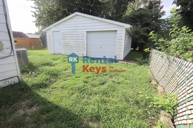 Building Photo - 1709 Herndon Dr
