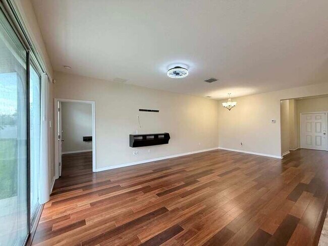 Building Photo - 930 Meadow Glade Dr