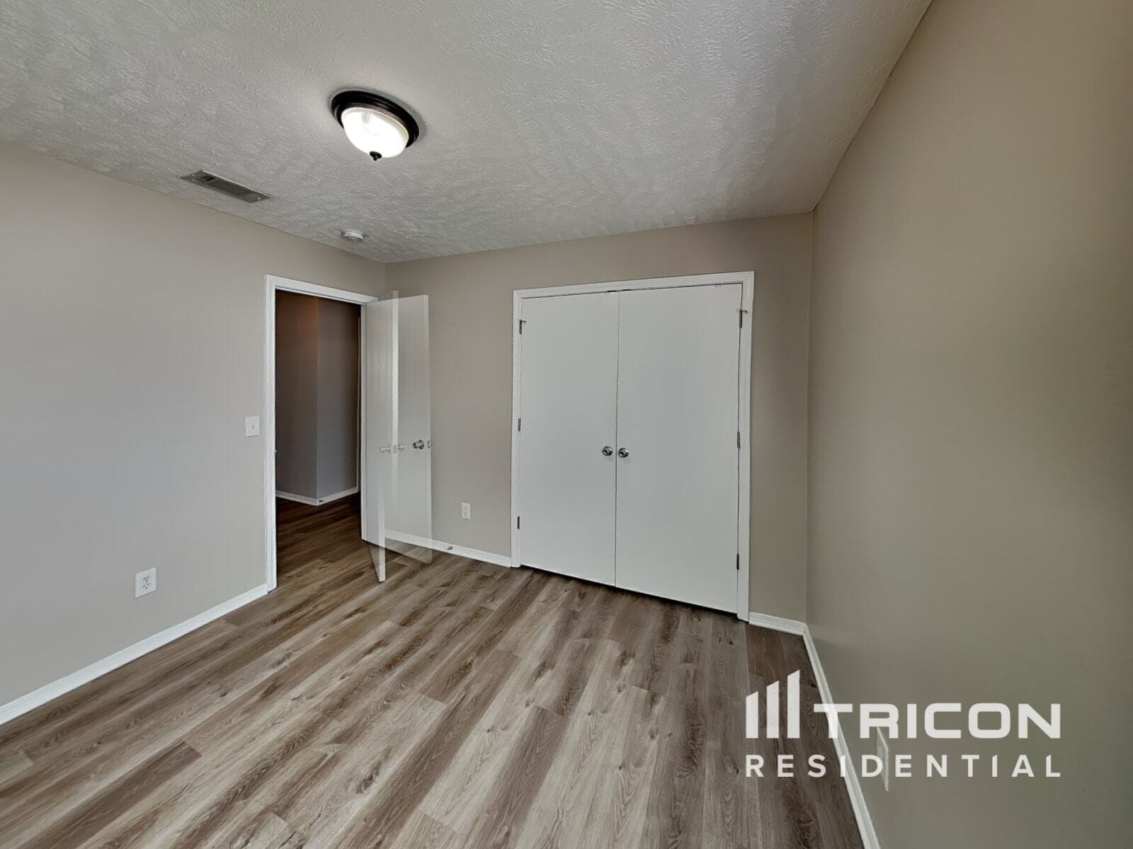 Building Photo - 1302 Kaiser Dr